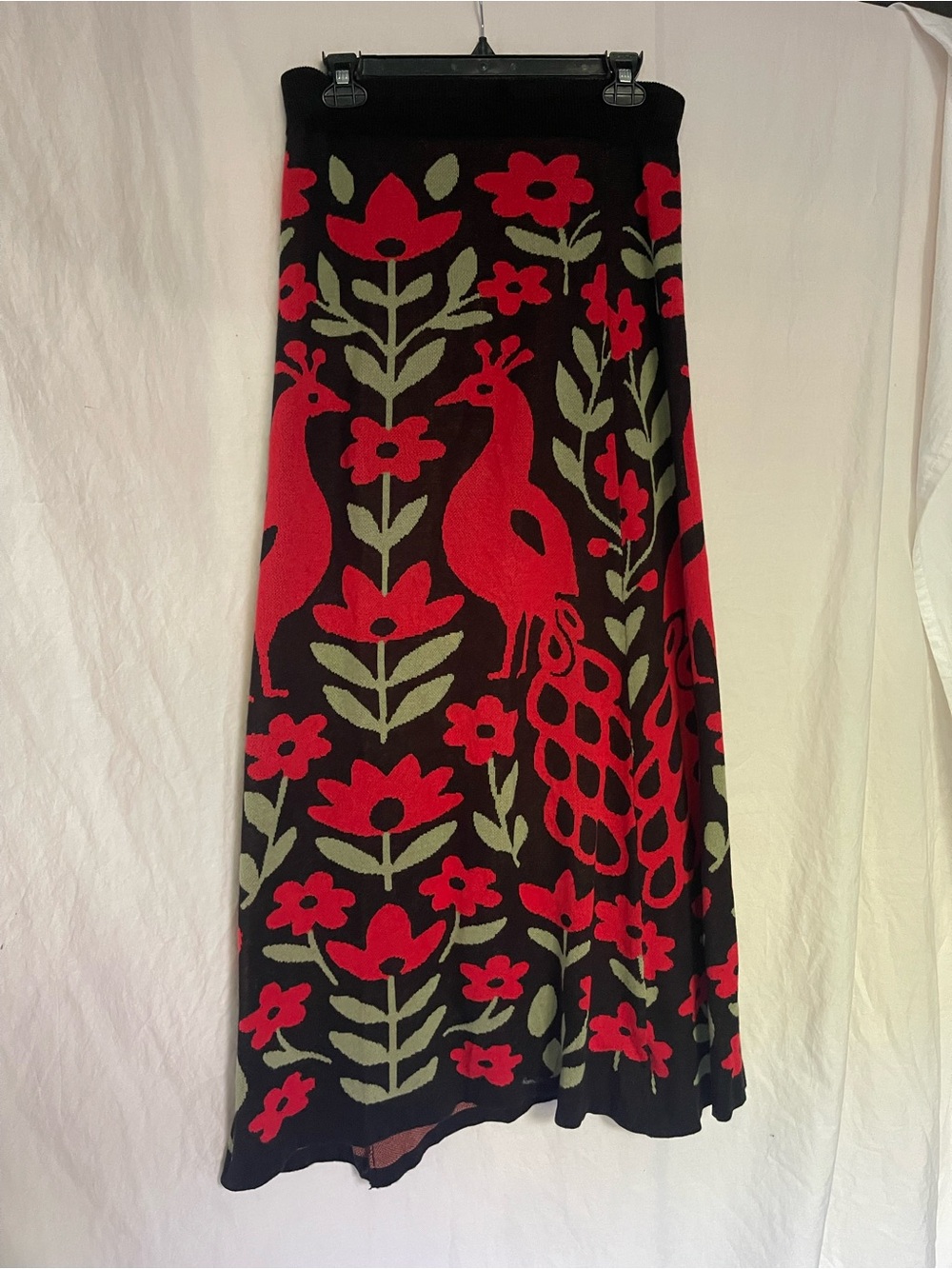 Maxi Skirt with Red Floral & Peacock Motif. Size L. Waist 31” Length 42” - Picture 13 of 13